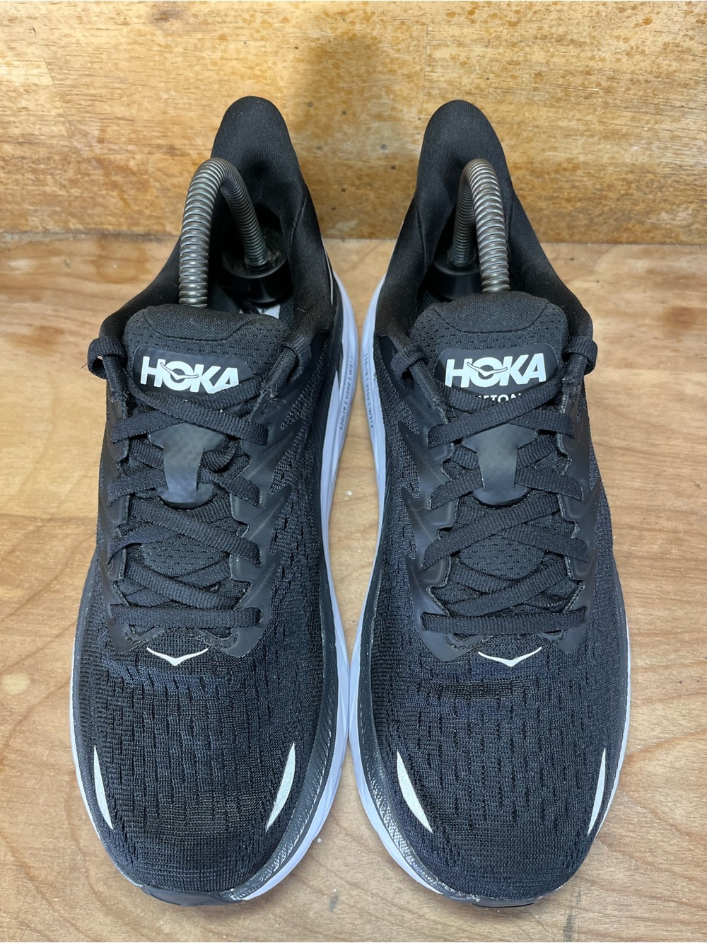 Hoka One One Clifton 8 REFLECTIVE Womens Sz 8 Running Shoes Sneakers Black White - Picture 3 of 13